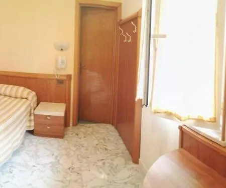 Di Piero מלון קרמאניקו טרמה